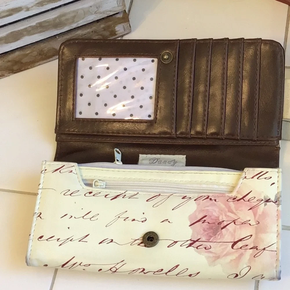 ‘Disaster Designs by London’ Post Card Wallet - Picture 3 of 8